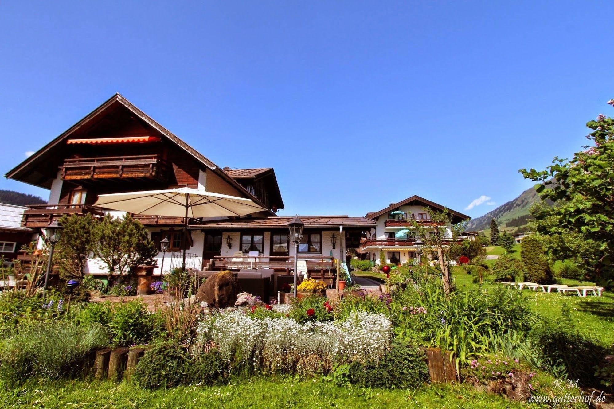 Gatterhof Hotel Riezlern Buitenkant foto